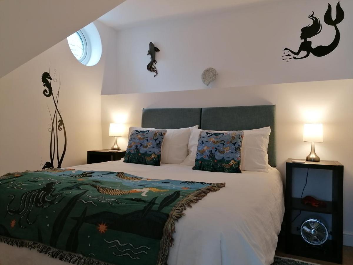 Starboard Side Brixham - Ideal Seaside Getaway With Parking Exterior foto